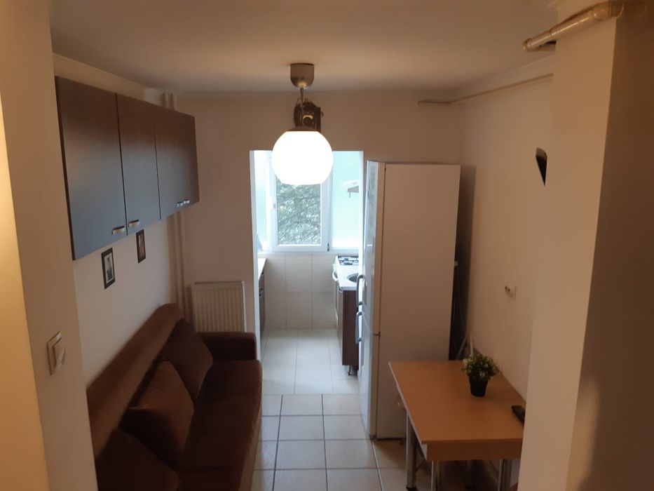 Inchiriez apartament Popa Sapca