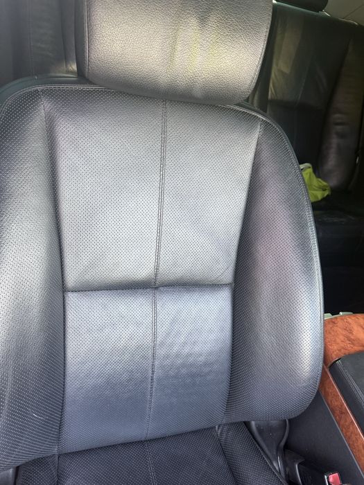 Сиденья передние w221