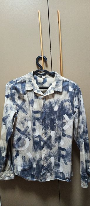 Rubashka 2 marta kiyilgan holati yaxwi