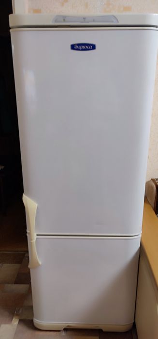 Продам холодильник Бирюса б/у