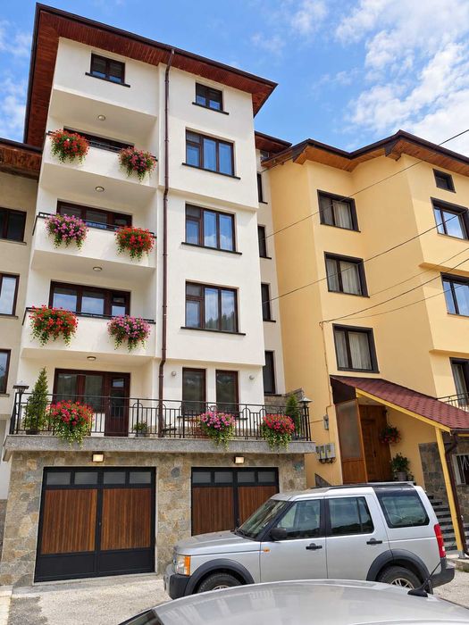 ПО ДОГОВАРЯНЕ ! / Продавам - 110 КВ.М / Многостаен апартамент във гр.Чепеларе !!!