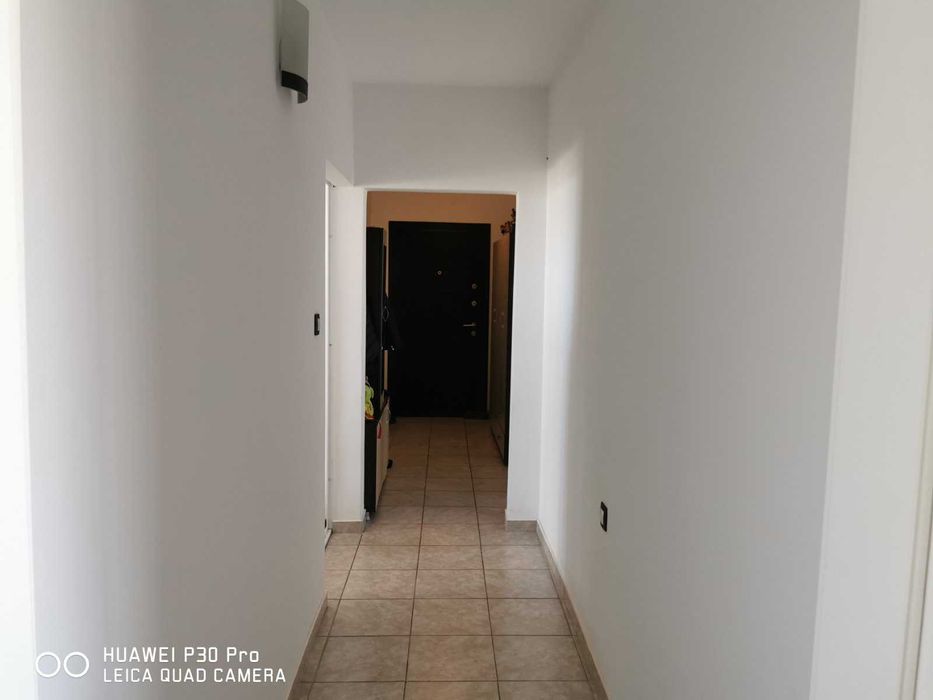 Продава се Тристаен апартамент в Шумен, Добруджански - 83 кв.м за 1352 €/кв.м - Снимка #14