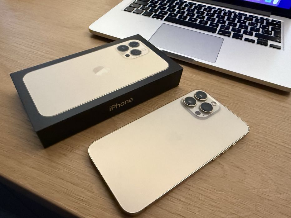 Mac book pro RETINA 13 inch early 2015 + IPHONE 13 promax 1TB