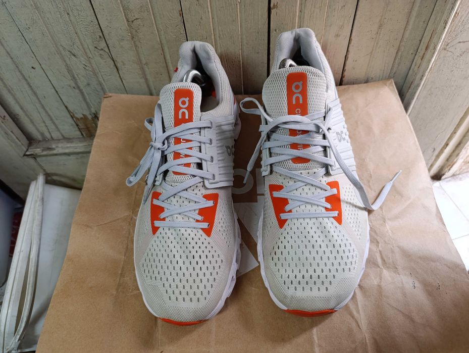 ''On Cloudswift''оригинални маратонки 47 номер