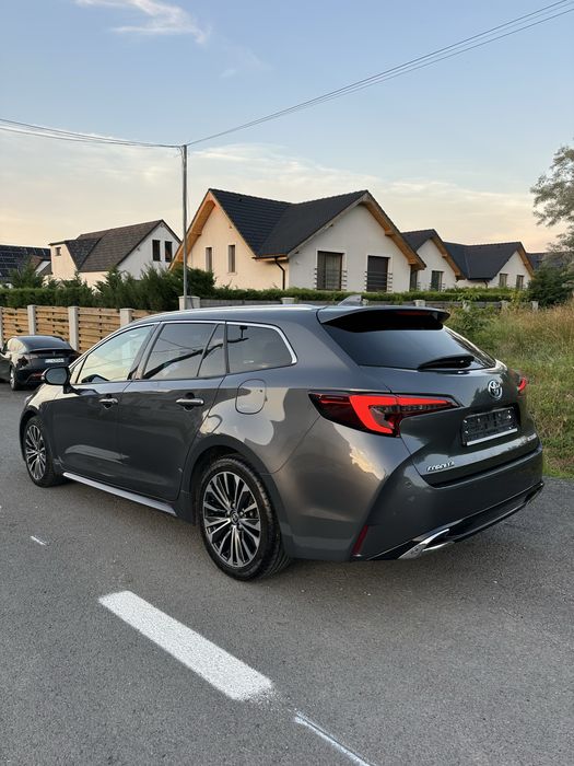 TOYOTA Corolla 2023 — imagine 4