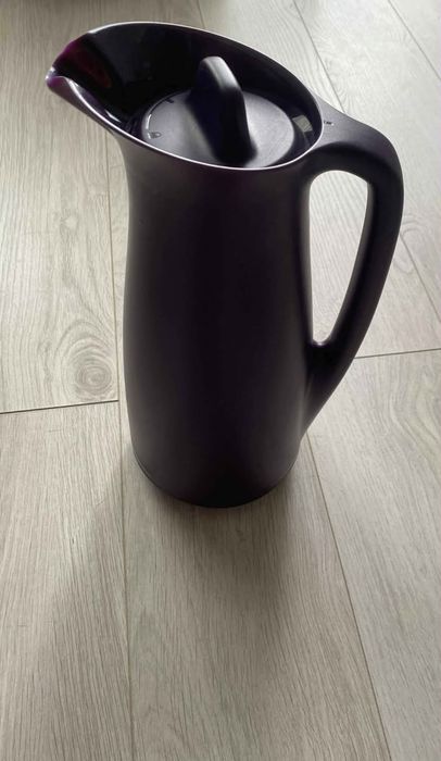 Термокана Tupperware 1l 30 евро