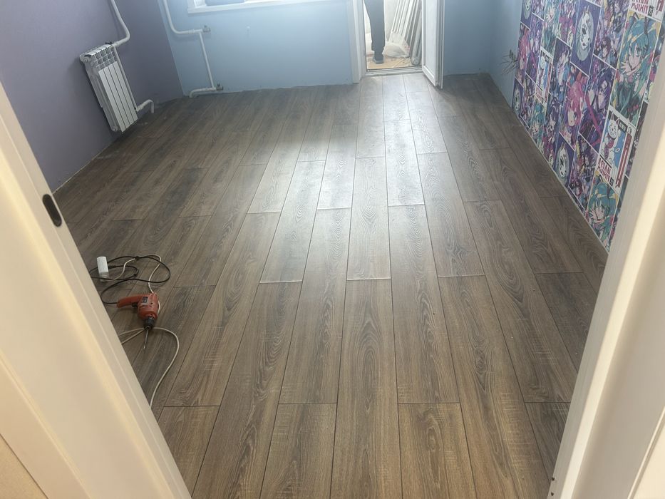 Отдам ламинат бесплатно