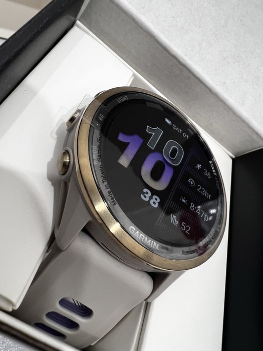 Продам Часы GARMIN