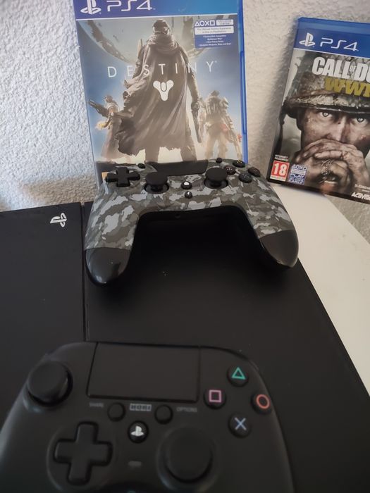 Consola PS4 Fat cu Hdd 500gb