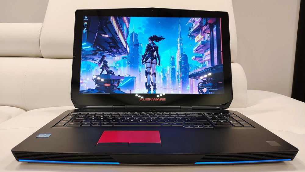 Laptop gaming ALIENWARE, intel core i7, display 17,3 inch touchscreen