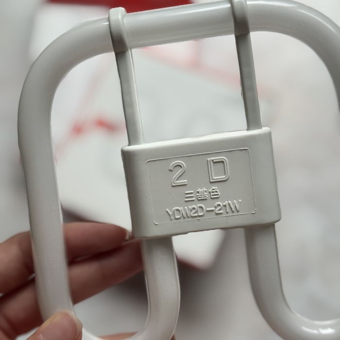 Люминесцентные лампы 2D 21 Вт (2шт)