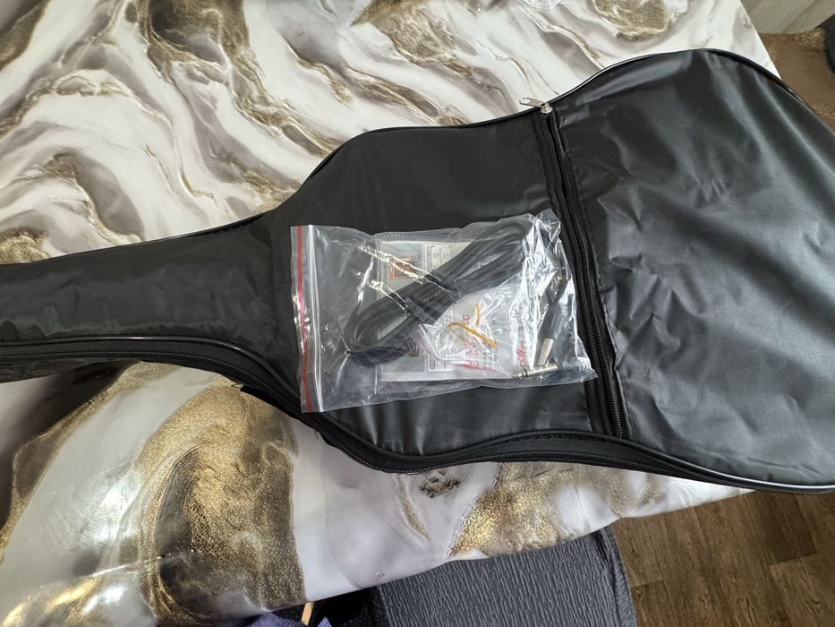 Элекроакустически гитара