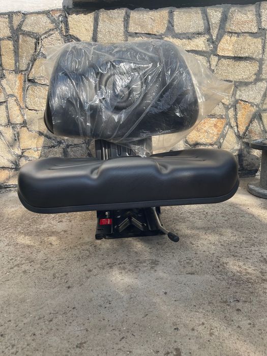 Седалка за трактор Granit