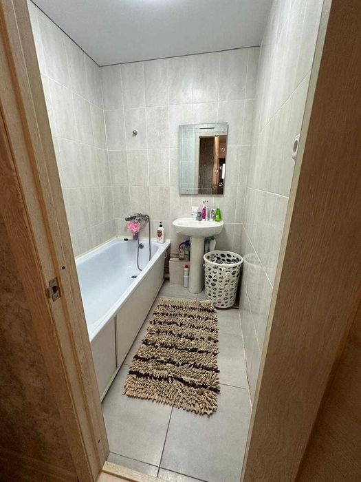 Продам квартиру мкр Береке 3 ком