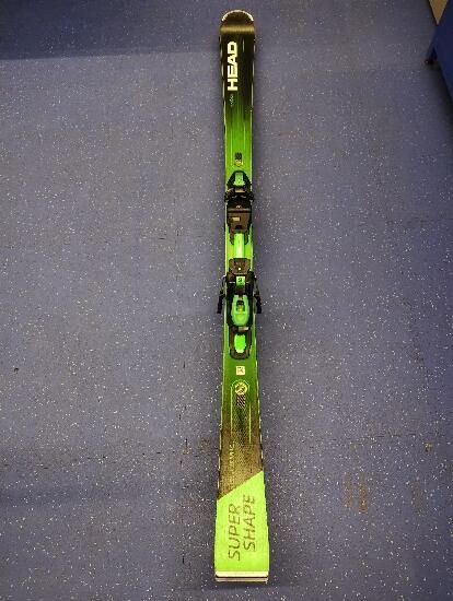 Schiuri schi pe pârtie Head Supershape Magnum - (SecondHand) Decathlon