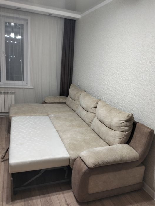 Диван угловой для комнаты