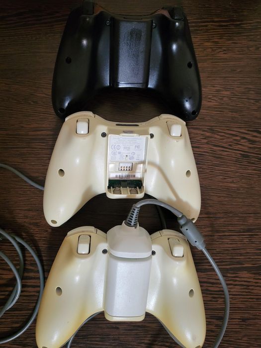 Vand 3 Controlere Xbox 360