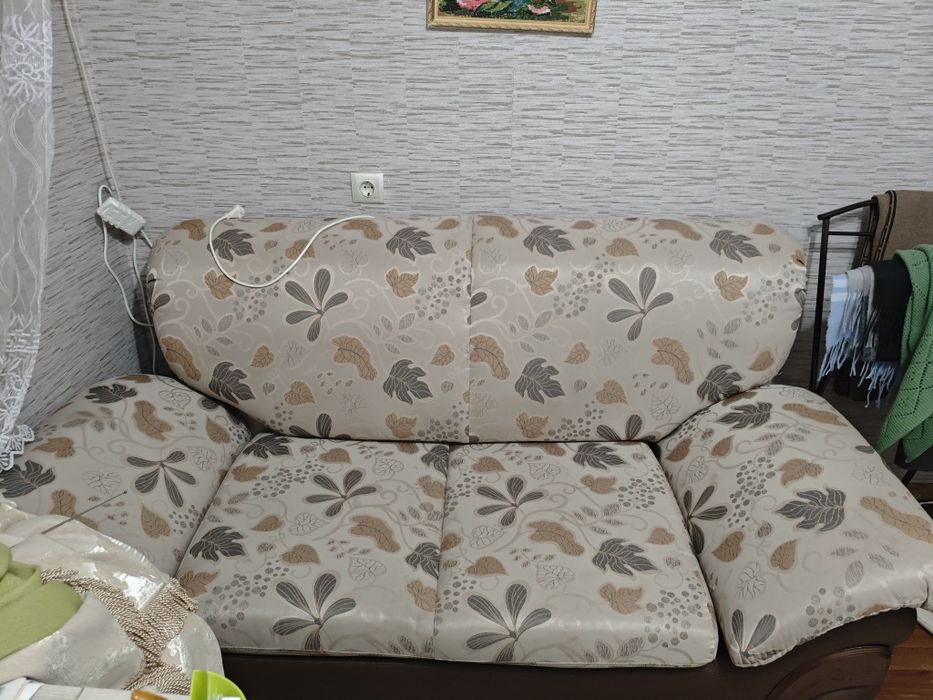 Продам диван. Тройка
