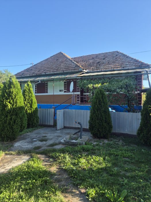 Casa de vanzare in Craiesti