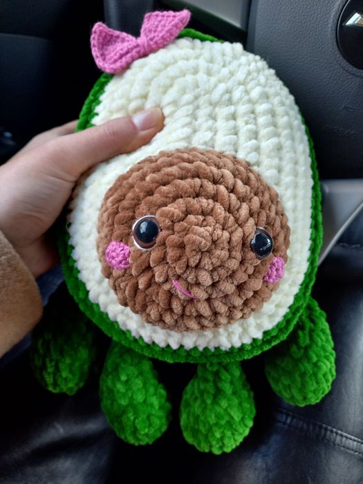 Авокадо игрушка.