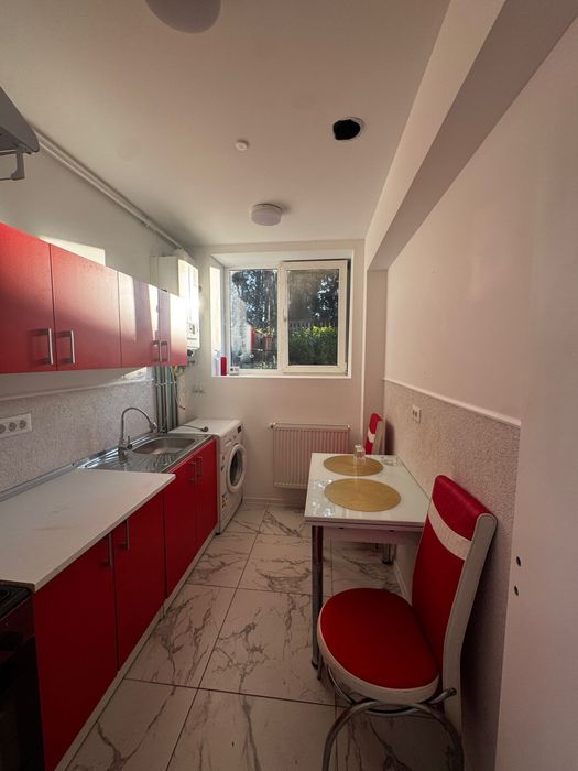 VANZARE apartament 2cam Campina Acceptam si plata in doua rate