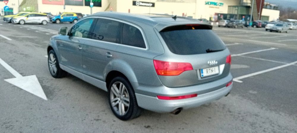Audi Q7 3.0Tdi/ adus recent