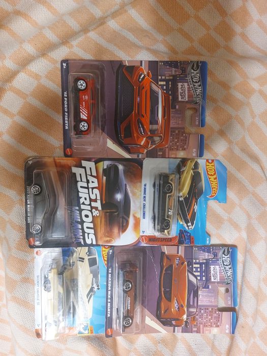 Hot wheels колички