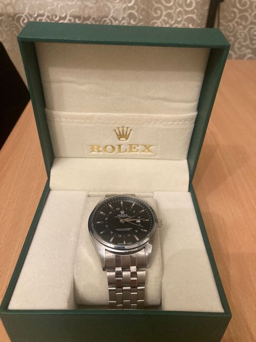 Новые Часы  Rolex продам , доставки нету !!!