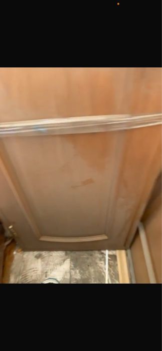 Двери деревянные