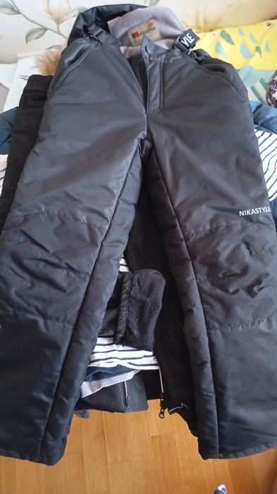 Продам зимний комбинезон для мальчика б/у