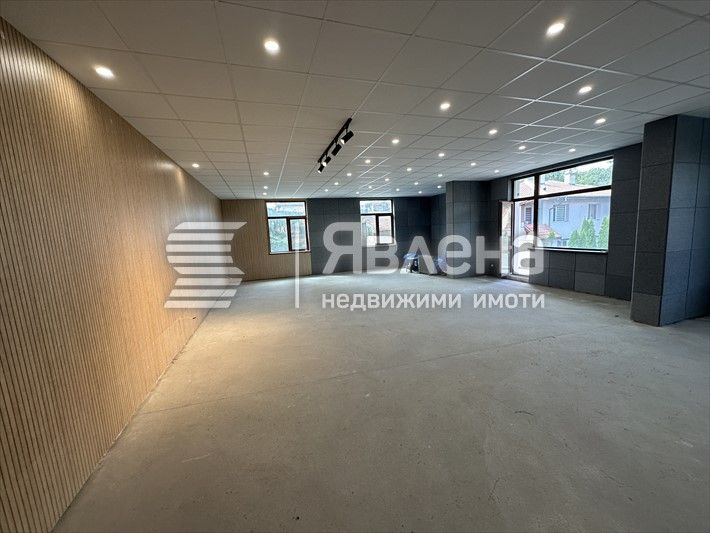 Продава се Промишлена сграда в София, Триъгълника - 558 кв.м за 1058 €/кв.м - Снимка #5