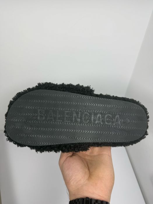 Papuci Balenciaga Furry Slide Black