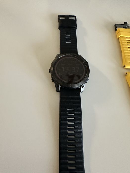 Garmin Fenix 7x Sapphire Solar.
