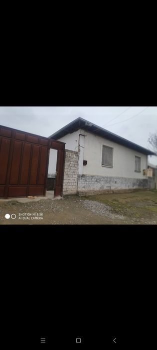 Xovli sotiladi 6sotix narxi 45000$