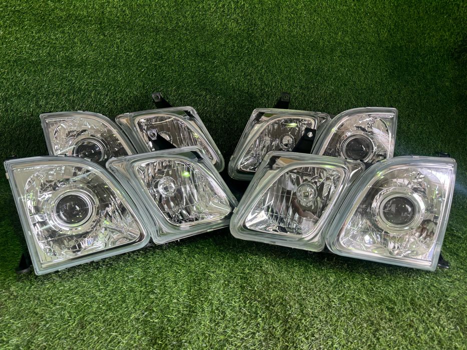 Фары Лексус LX470