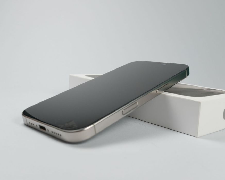 iPhone 16 Pro 256GB, Natural Titanium