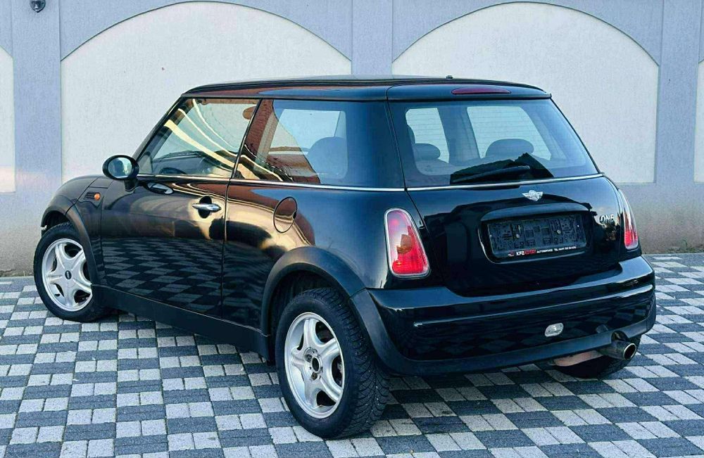 Vând mini sau schimb cu ceva mai mare