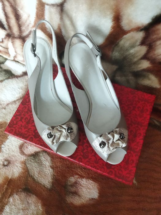 Босоножки, новые,размер 36