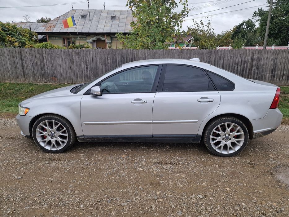 Vând Volvo s40 2.0 Diesel