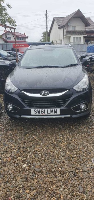 Dezmembrez Hyundai ix35 motor 1.7 crdi tip D4FD 136 cp an 2012 airbag volan pasager cortina airbag stanga dreapta capac protectie motor hayon complet