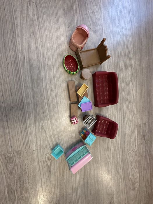 Căsuță de jucărie Camomile utilată + accesorii