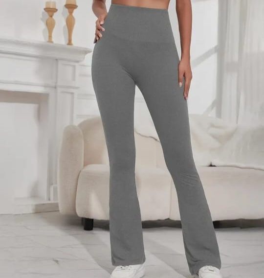 Новые футболки, майки, штаны 42-44
