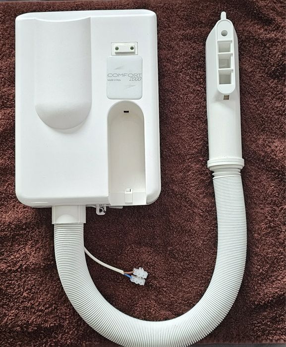 Стенен сешоар, хотелски