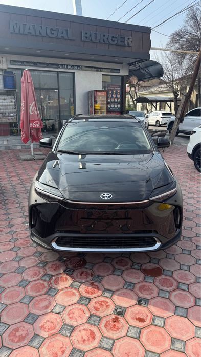 Toyota bz 4 x продаётся