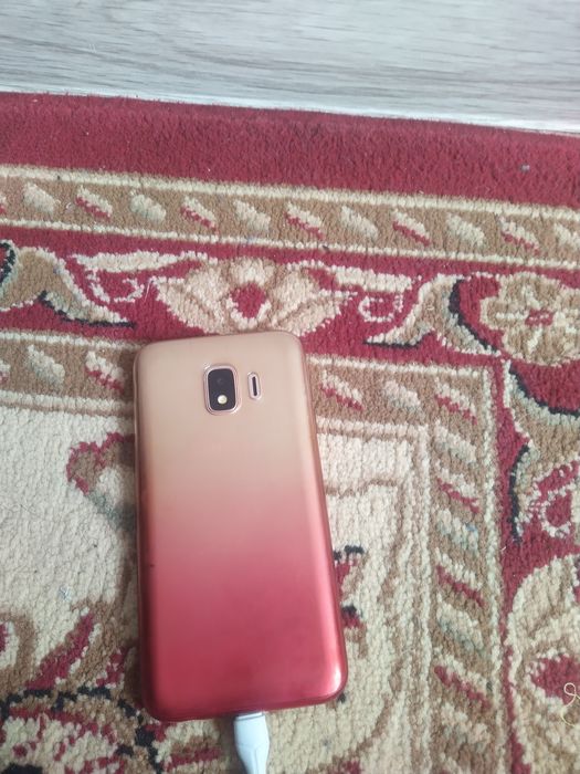 Продам Самсунг J2