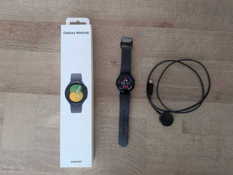 PACHET Samsung Galaxy S25 Ultra 512GB + Galaxy Watch 5 | Garanție 2027