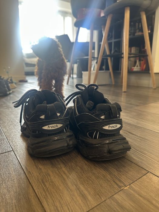 Balenciaga track