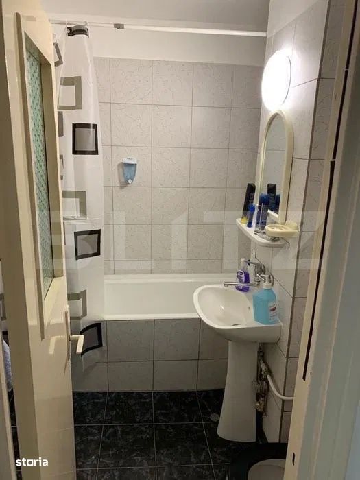 Apartament 2 camere, 47 mp, zona Manastur