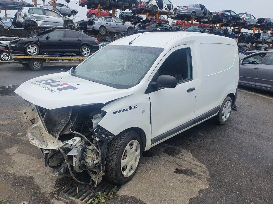 usa stanga dreapta spate bara spate stop tripla macara motoras geam Dacia Dokker motor 1.5dci 75cp dezmembrez