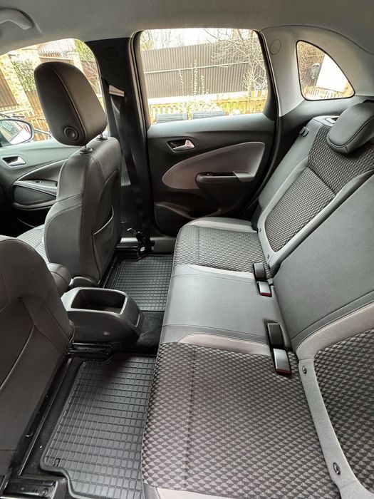 Crossland X, 1.6 DT,47000 km,2018, cumparata noua de la dealer OPEL RO